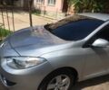 Сірий Рено Флюенс, об'ємом двигуна 2 л та пробігом 74 тис. км за 11000 $, фото 7 на Automoto.ua
