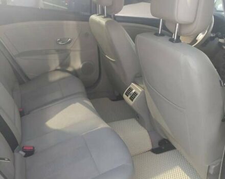 Серый Рено Флюенс, объемом двигателя 1.46 л и пробегом 309 тыс. км за 6300 $, фото 6 на Automoto.ua