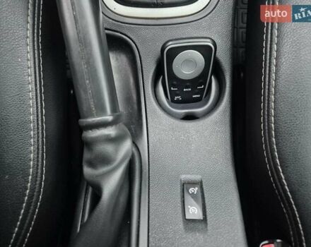 Серый Рено Флюенс, объемом двигателя 1.5 л и пробегом 238 тыс. км за 6700 $, фото 25 на Automoto.ua