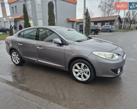 Серый Рено Флюенс, объемом двигателя 1.5 л и пробегом 238 тыс. км за 6700 $, фото 5 на Automoto.ua