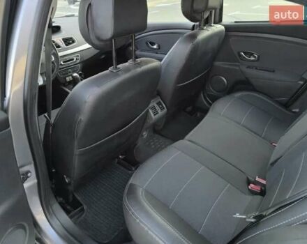 Серый Рено Флюенс, объемом двигателя 1.6 л и пробегом 109 тыс. км за 8499 $, фото 5 на Automoto.ua