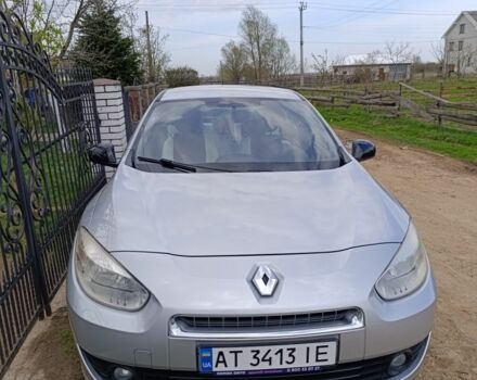 Серый Рено Флюенс, объемом двигателя 0 л и пробегом 216 тыс. км за 5700 $, фото 5 на Automoto.ua