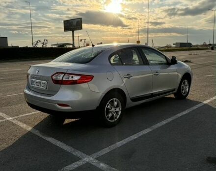 Серый Рено Флюенс, объемом двигателя 1.6 л и пробегом 272 тыс. км за 5200 $, фото 4 на Automoto.ua