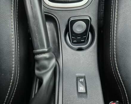 Сірий Рено Флюенс, об'ємом двигуна 1.5 л та пробігом 238 тис. км за 6700 $, фото 15 на Automoto.ua