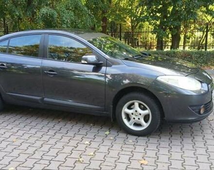 Сірий Рено Флюенс, об'ємом двигуна 1.6 л та пробігом 400 тис. км за 6100 $, фото 23 на Automoto.ua