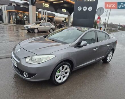 Серый Рено Флюенс, объемом двигателя 1.5 л и пробегом 238 тыс. км за 6700 $, фото 40 на Automoto.ua