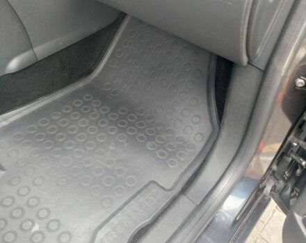 Сірий Рено Флюенс, об'ємом двигуна 1.6 л та пробігом 233 тис. км за 6900 $, фото 14 на Automoto.ua