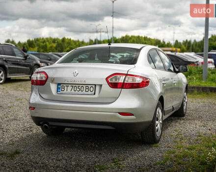 Серый Рено Флюенс, объемом двигателя 1.6 л и пробегом 298 тыс. км за 5000 $, фото 4 на Automoto.ua