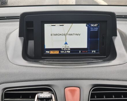 Сірий Рено Флюенс, об'ємом двигуна 1.5 л та пробігом 238 тис. км за 6700 $, фото 11 на Automoto.ua