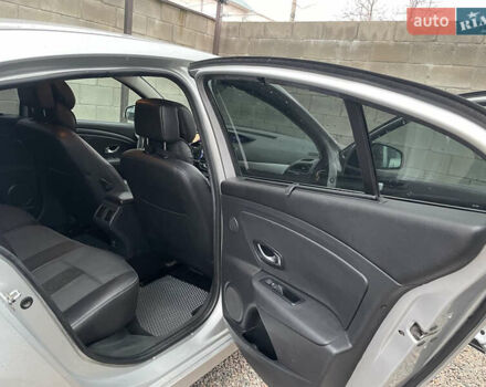 Сірий Рено Флюенс, об'ємом двигуна 2 л та пробігом 203 тис. км за 6900 $, фото 6 на Automoto.ua