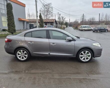 Серый Рено Флюенс, объемом двигателя 1.5 л и пробегом 238 тыс. км за 6700 $, фото 6 на Automoto.ua