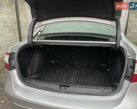 Сірий Рено Флюенс, об'ємом двигуна 2 л та пробігом 203 тис. км за 6900 $, фото 7 на Automoto.ua