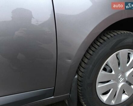 Серый Рено Флюенс, объемом двигателя 1.6 л и пробегом 109 тыс. км за 7800 $, фото 13 на Automoto.ua