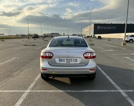 Серый Рено Флюенс, объемом двигателя 1.6 л и пробегом 272 тыс. км за 5200 $, фото 3 на Automoto.ua