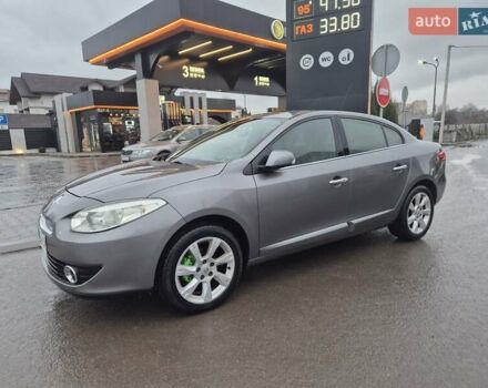 Серый Рено Флюенс, объемом двигателя 1.5 л и пробегом 238 тыс. км за 6700 $, фото 4 на Automoto.ua