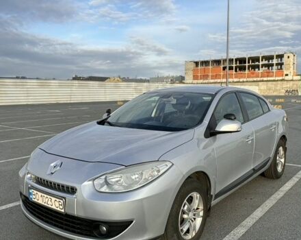 Серый Рено Флюенс, объемом двигателя 1.6 л и пробегом 272 тыс. км за 5200 $, фото 1 на Automoto.ua