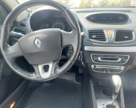 Сірий Рено Флюенс, об'ємом двигуна 1.6 л та пробігом 233 тис. км за 6900 $, фото 8 на Automoto.ua