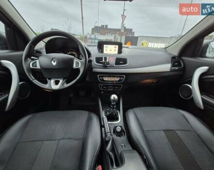 Серый Рено Флюенс, объемом двигателя 1.5 л и пробегом 238 тыс. км за 6700 $, фото 11 на Automoto.ua