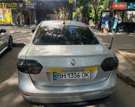 Серый Рено Флюенс, объемом двигателя 1.46 л и пробегом 280 тыс. км за 4650 $, фото 3 на Automoto.ua