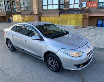 Серый Рено Флюенс, объемом двигателя 1.5 л и пробегом 329 тыс. км за 4750 $, фото 10 на Automoto.ua