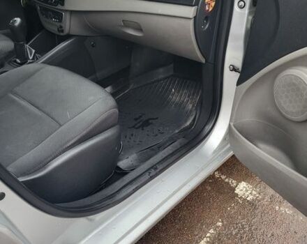 Серый Рено Флюенс, объемом двигателя 1.6 л и пробегом 300 тыс. км за 6500 $, фото 15 на Automoto.ua