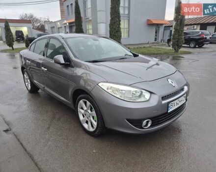 Серый Рено Флюенс, объемом двигателя 1.5 л и пробегом 238 тыс. км за 6700 $, фото 3 на Automoto.ua