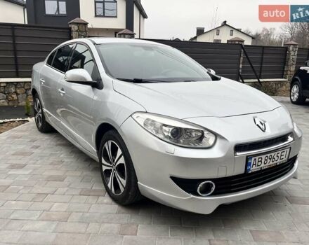Серый Рено Флюенс, объемом двигателя 2 л и пробегом 130 тыс. км за 8150 $, фото 5 на Automoto.ua
