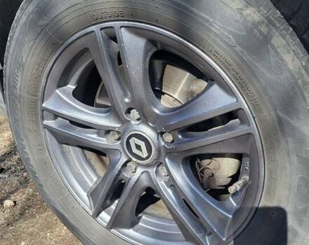 Серый Рено Флюенс, объемом двигателя 1.6 л и пробегом 150 тыс. км за 8000 $, фото 1 на Automoto.ua