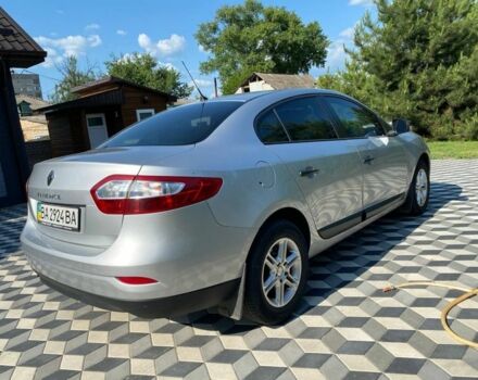 Сірий Рено Флюенс, об'ємом двигуна 1.6 л та пробігом 150 тис. км за 7500 $, фото 1 на Automoto.ua