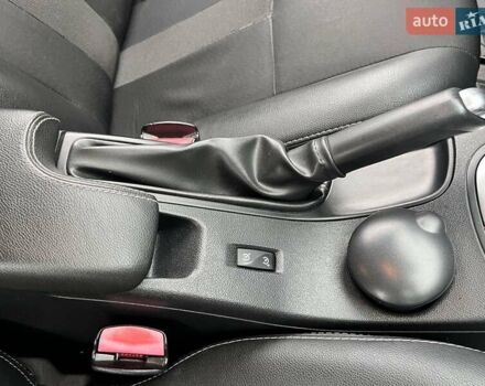 Серый Рено Флюенс, объемом двигателя 2 л и пробегом 130 тыс. км за 8150 $, фото 20 на Automoto.ua