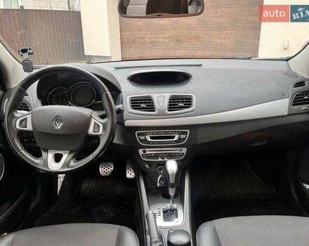 Серый Рено Флюенс, объемом двигателя 2 л и пробегом 130 тыс. км за 8150 $, фото 15 на Automoto.ua