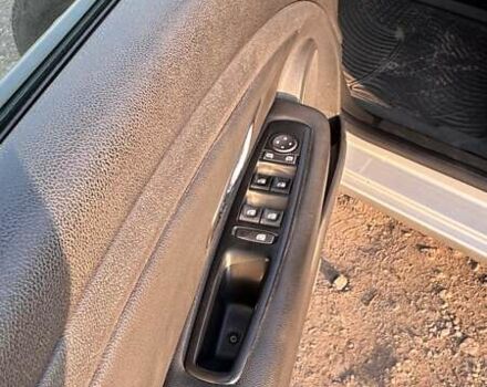 Серый Рено Флюенс, объемом двигателя 1.6 л и пробегом 150 тыс. км за 8000 $, фото 7 на Automoto.ua