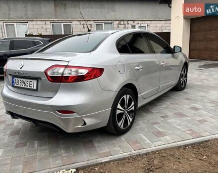 Серый Рено Флюенс, объемом двигателя 2 л и пробегом 130 тыс. км за 8150 $, фото 9 на Automoto.ua