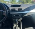 Серый Рено Флюенс, объемом двигателя 1.46 л и пробегом 239 тыс. км за 6500 $, фото 7 на Automoto.ua