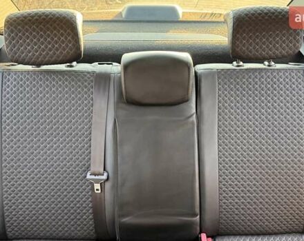 Серый Рено Флюенс, объемом двигателя 1.6 л и пробегом 150 тыс. км за 8000 $, фото 5 на Automoto.ua