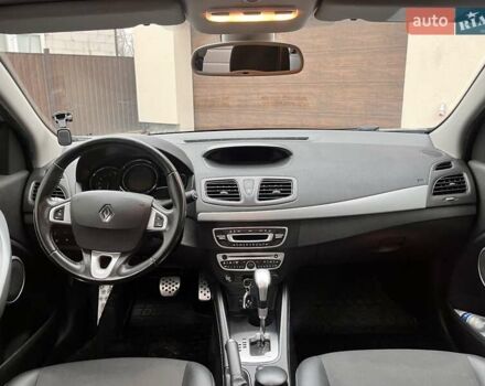 Серый Рено Флюенс, объемом двигателя 2 л и пробегом 130 тыс. км за 8150 $, фото 22 на Automoto.ua