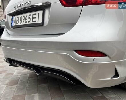 Серый Рено Флюенс, объемом двигателя 2 л и пробегом 130 тыс. км за 8150 $, фото 12 на Automoto.ua