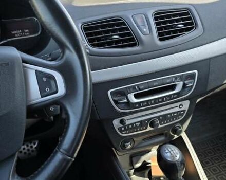 Серый Рено Флюенс, объемом двигателя 2 л и пробегом 168 тыс. км за 6950 $, фото 13 на Automoto.ua