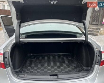 Серый Рено Флюенс, объемом двигателя 2 л и пробегом 130 тыс. км за 8150 $, фото 28 на Automoto.ua