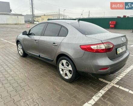 Серый Рено Флюенс, объемом двигателя 1.5 л и пробегом 273 тыс. км за 6000 $, фото 3 на Automoto.ua