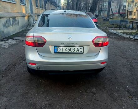 Серый Рено Флюенс, объемом двигателя 1.5 л и пробегом 400 тыс. км за 4600 $, фото 3 на Automoto.ua