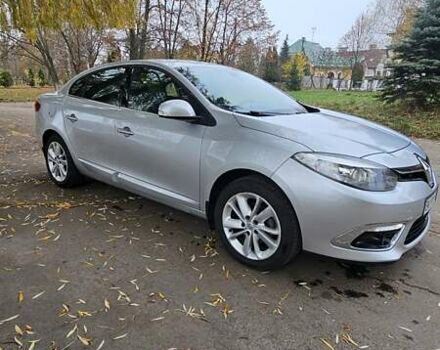 Сірий Рено Флюенс, об'ємом двигуна 1.6 л та пробігом 118 тис. км за 7850 $, фото 1 на Automoto.ua