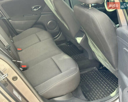 Серый Рено Флюенс, объемом двигателя 1.5 л и пробегом 95 тыс. км за 8750 $, фото 20 на Automoto.ua