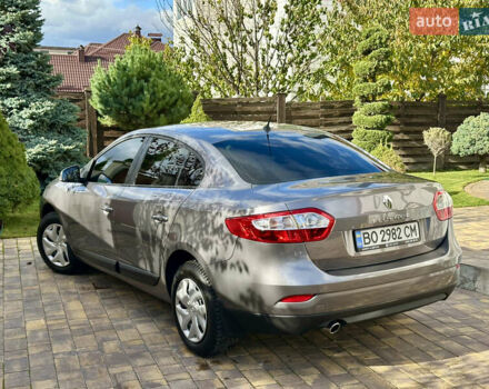 Серый Рено Флюенс, объемом двигателя 1.5 л и пробегом 95 тыс. км за 8750 $, фото 14 на Automoto.ua