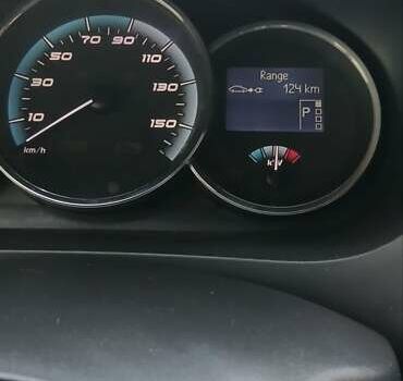 Сірий Рено Флюенс, об'ємом двигуна 0 л та пробігом 79 тис. км за 6300 $, фото 20 на Automoto.ua