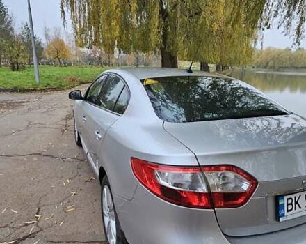 Сірий Рено Флюенс, об'ємом двигуна 1.6 л та пробігом 118 тис. км за 7850 $, фото 8 на Automoto.ua