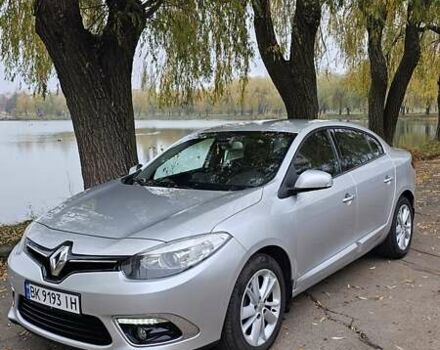 Сірий Рено Флюенс, об'ємом двигуна 1.6 л та пробігом 118 тис. км за 7850 $, фото 3 на Automoto.ua