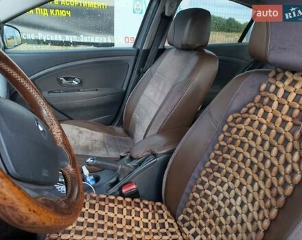 Серый Рено Флюенс, объемом двигателя 1.46 л и пробегом 232 тыс. км за 6500 $, фото 14 на Automoto.ua
