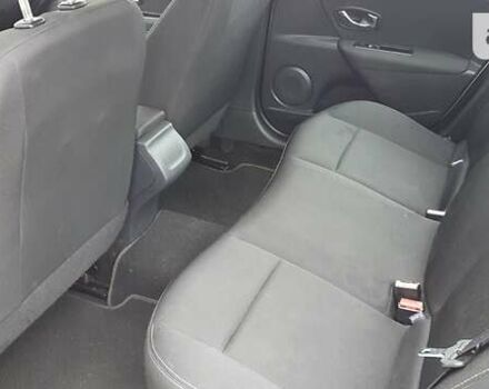 Серый Рено Флюенс, объемом двигателя 1.5 л и пробегом 230 тыс. км за 6800 $, фото 23 на Automoto.ua