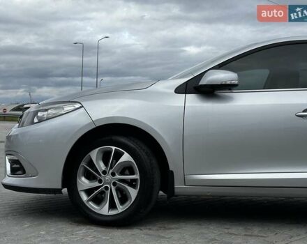 Рено Флюенс 2015 у Львові на Automoto.ua Сірий Рено Флюенс, об'ємом двигуна 1.46 л та пробігом 192 тис. км за 9499 $, фото 4 на Automoto.ua